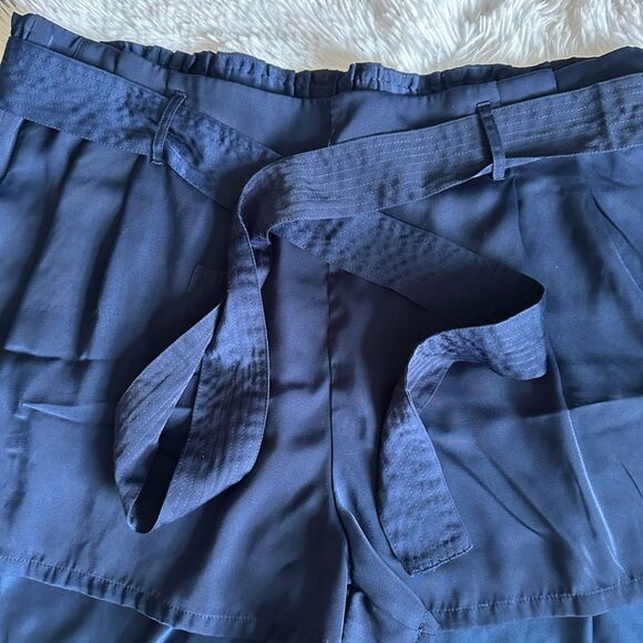 Summersalt Shorts Belted New Pockets Blue Lightweight Womens Size 18 - Picture 3 of 6